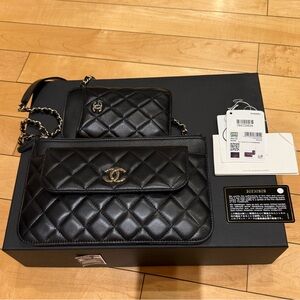 Limited edition Chanel clutch with chain, black lambskin